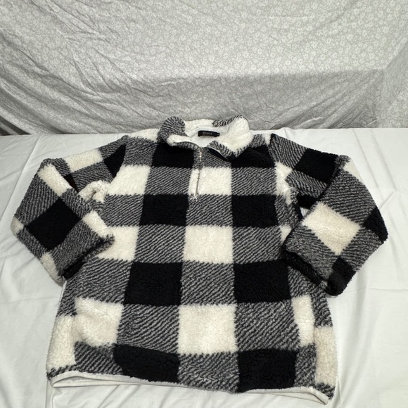 zesica sweater black and white checkered style silver half zipper - Picture 1 of 7